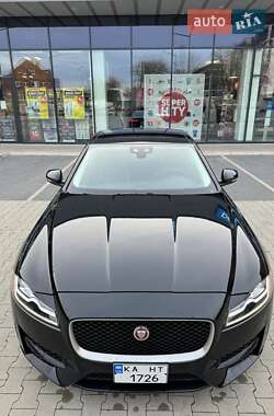 Jaguar XF  2017