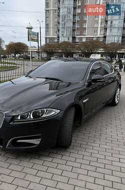 Jaguar XF  2014