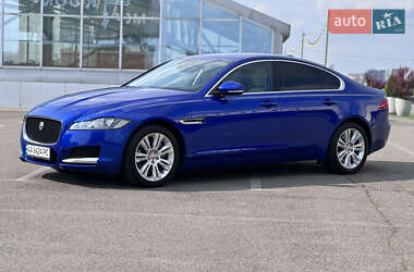 Jaguar XF  2016