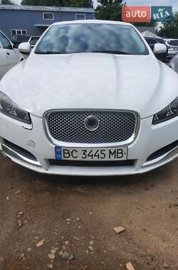 Jaguar XF  2013