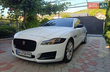 Jaguar XF 2016