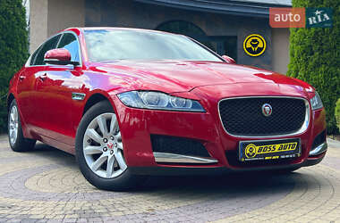 Jaguar XF  2017