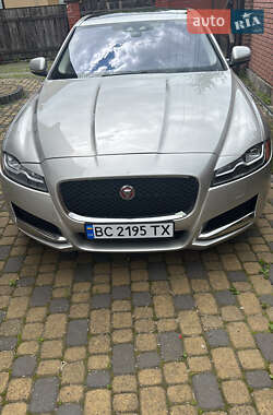 Jaguar XF 2016
