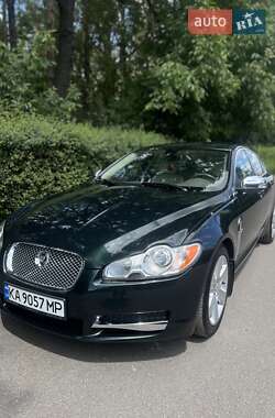 Jaguar XF  2008