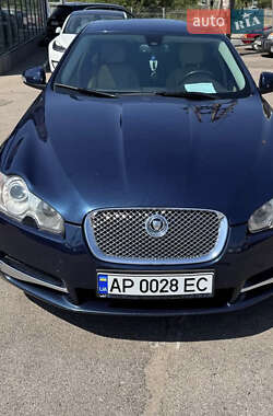 Jaguar XF  2008