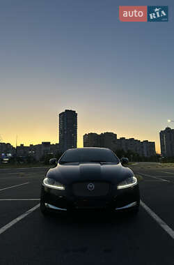 Jaguar XF 2012