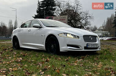 Jaguar XF  2012