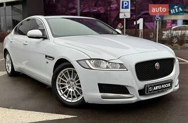 Jaguar XF 2015