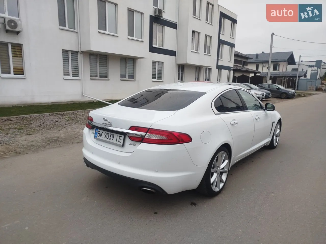 2015 Jaguar XF - мініатюра 4