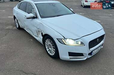 Jaguar XF  2015