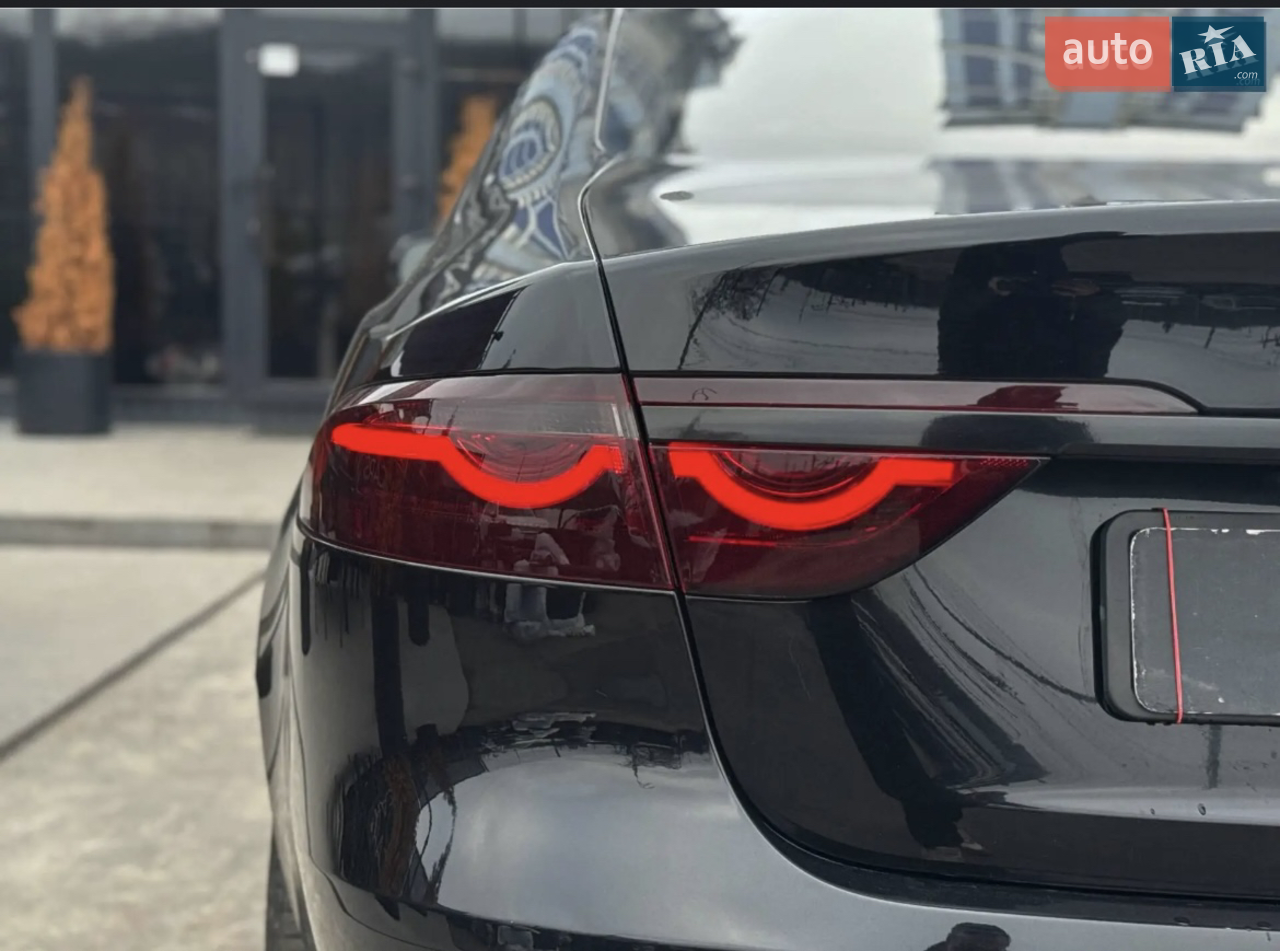 2016 Jaguar XF - мініатюра 4