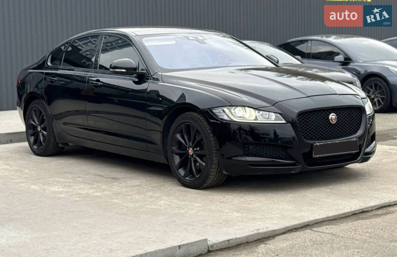 2016 Jaguar XF - фото 1