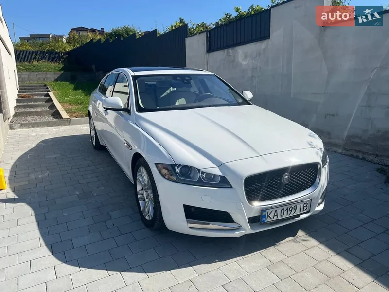 Jaguar XF 2017