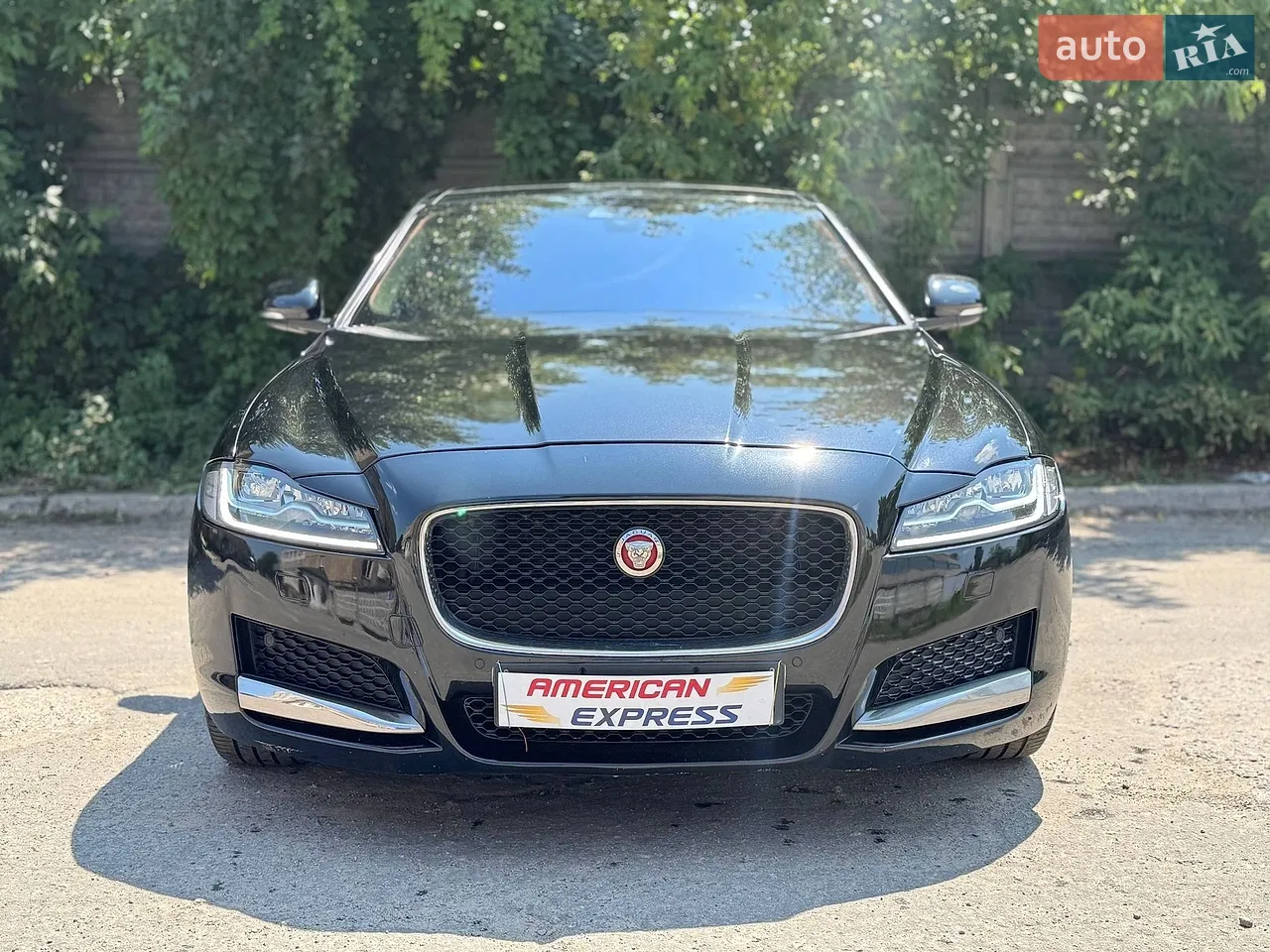 2016 Jaguar XF - мініатюра 2
