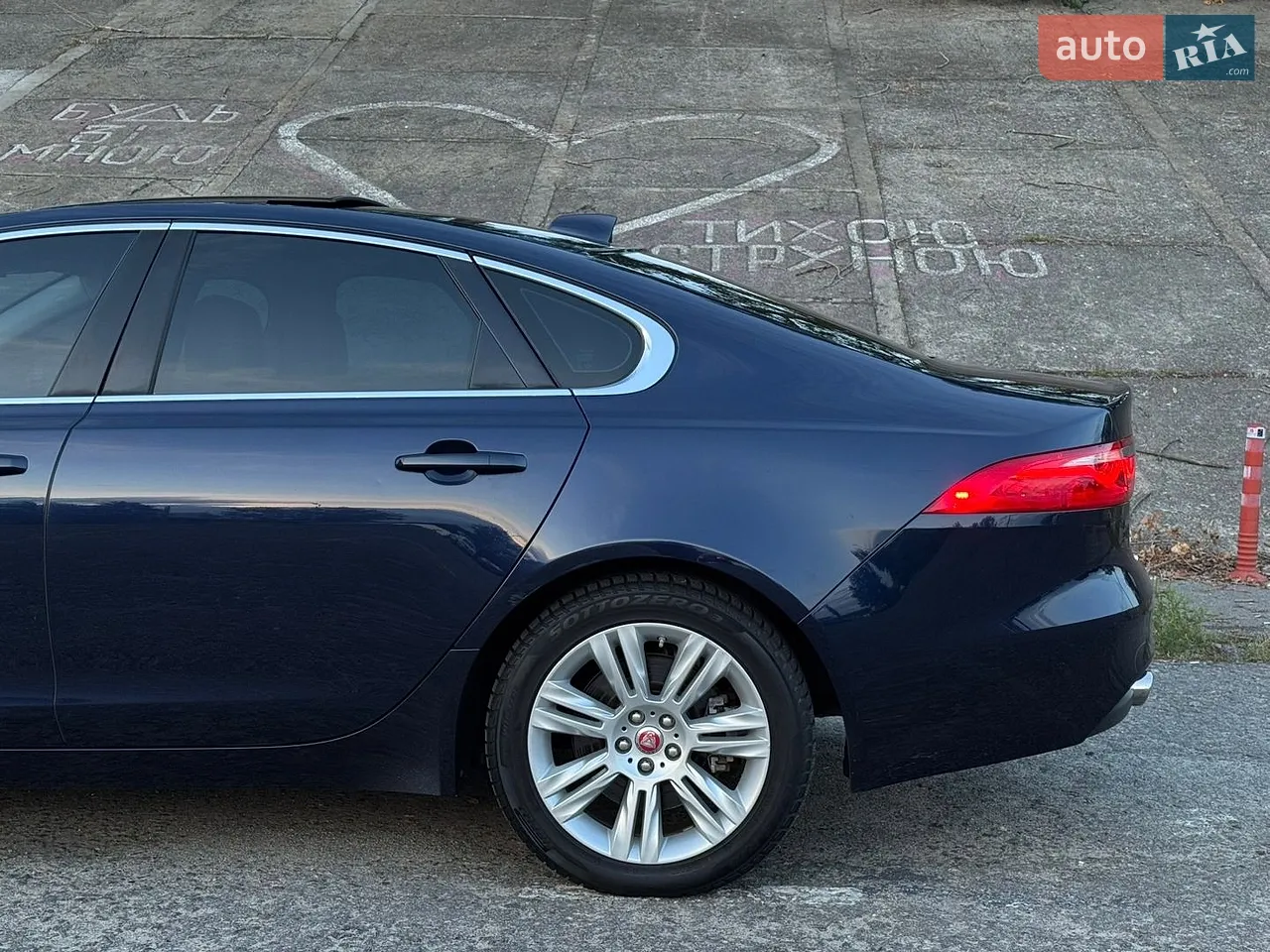 2016 Jaguar XF - мініатюра 5