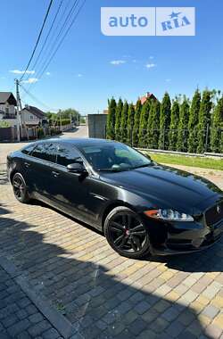 Jaguar XJ  2014