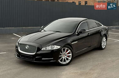 Jaguar XJ  2010