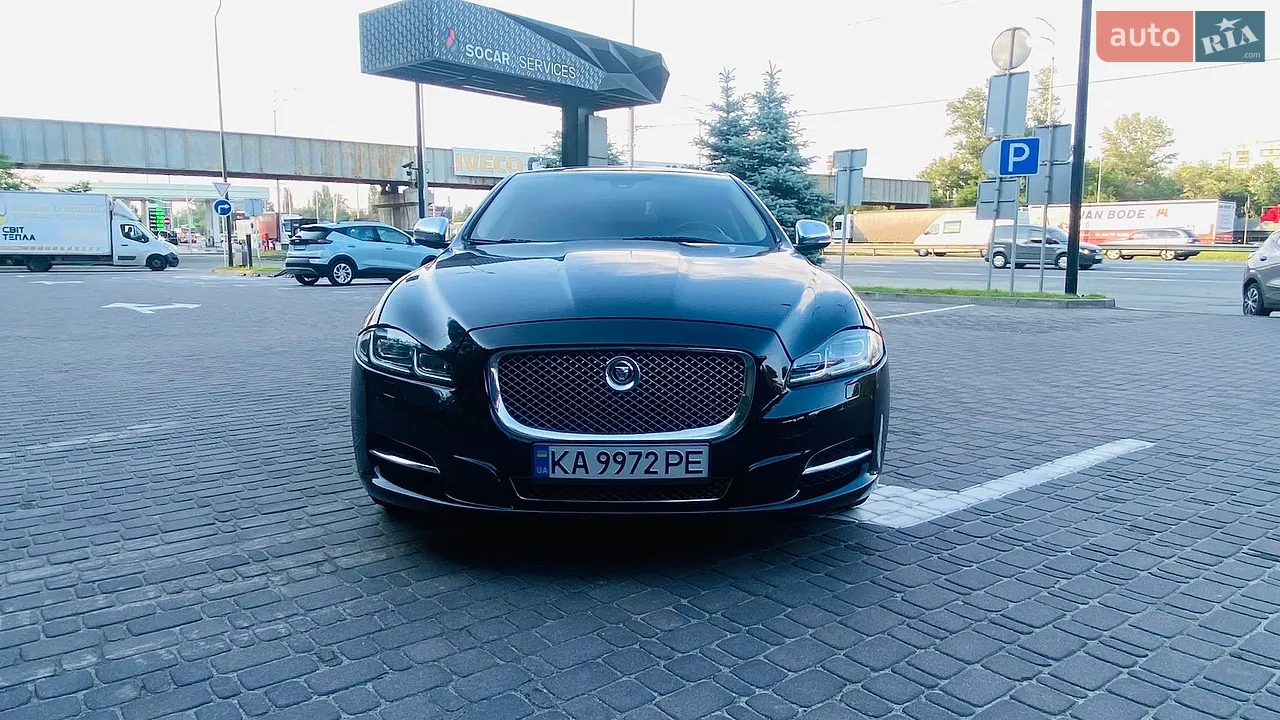 2012 Jaguar XJ - мініатюра 2