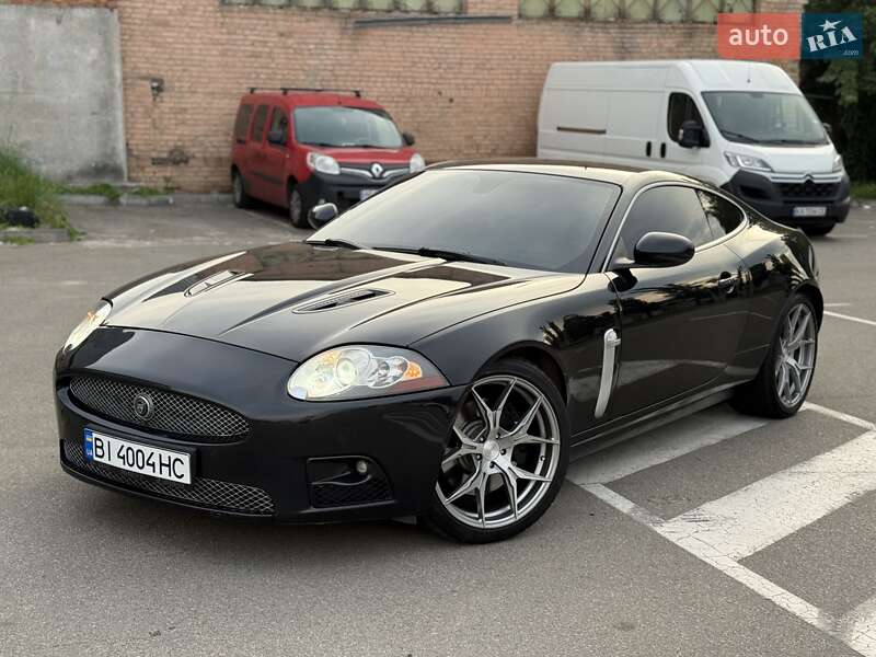 Jaguar XK