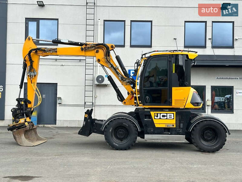 JCB 110