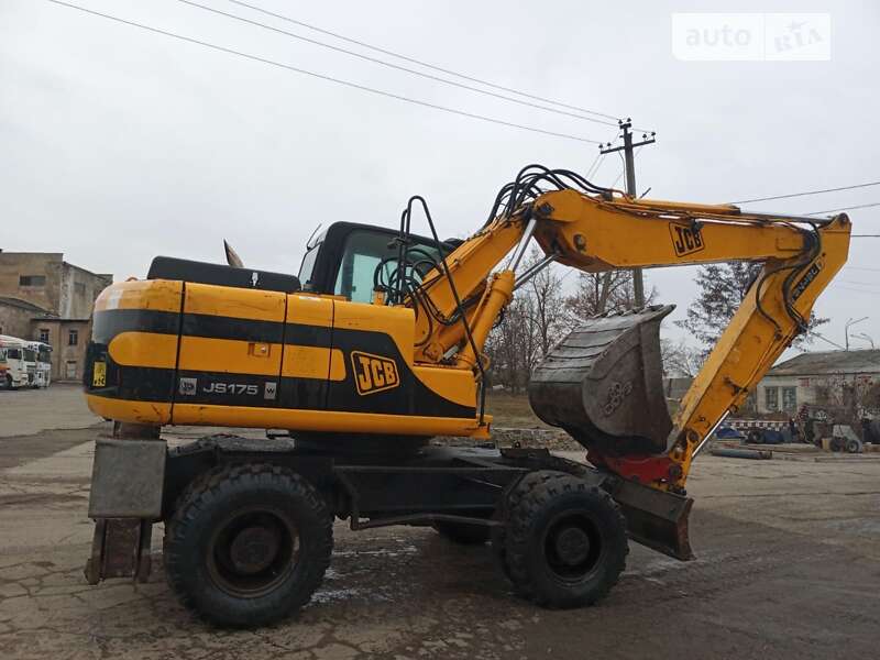 Экскаватор погрузчик JCB 175