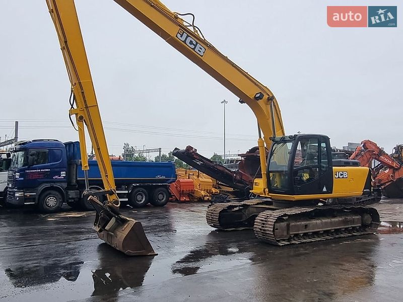 JCB 220 2005 JCB 220 2005