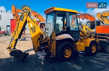 Екскаватор навантажувач JCB 2CX 2004 в Луцьку
