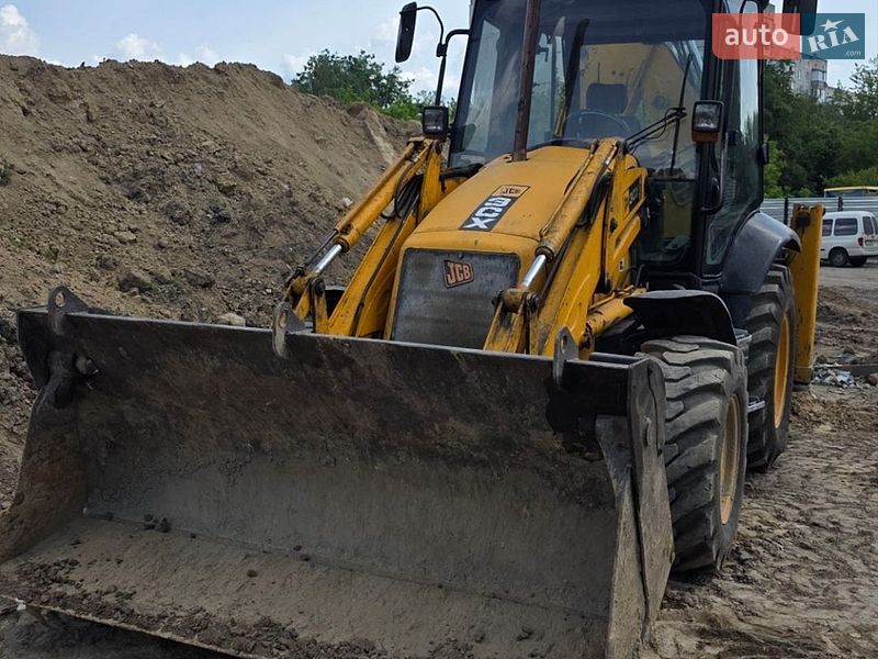 Экскаватор погрузчик JCB 3CX 2004 в Белой Церкви