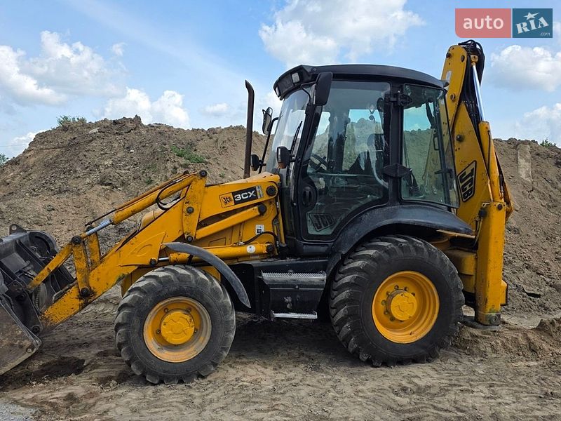 Экскаватор погрузчик JCB 3CX 2004 в Белой Церкви