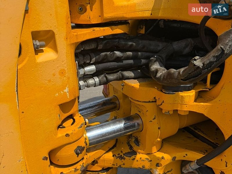 Экскаватор погрузчик JCB 3CX 2012 в Львове