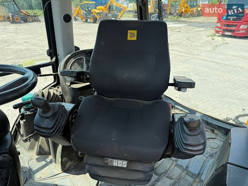 Экскаватор погрузчик JCB 3CX 2012 в Львове