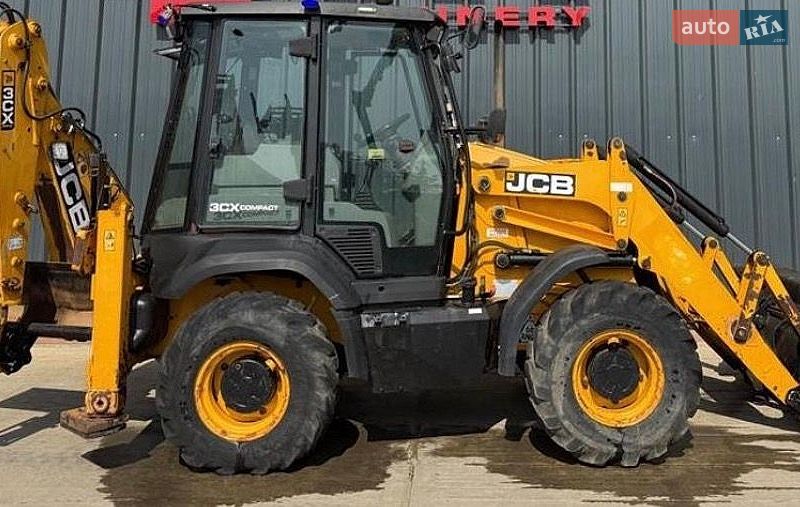 JCB 3CX 2016