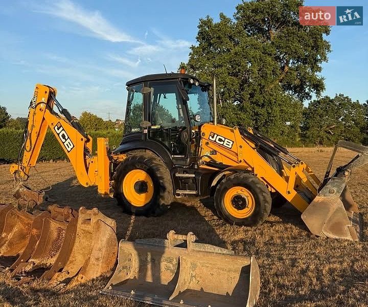 JCB 3CX 2018