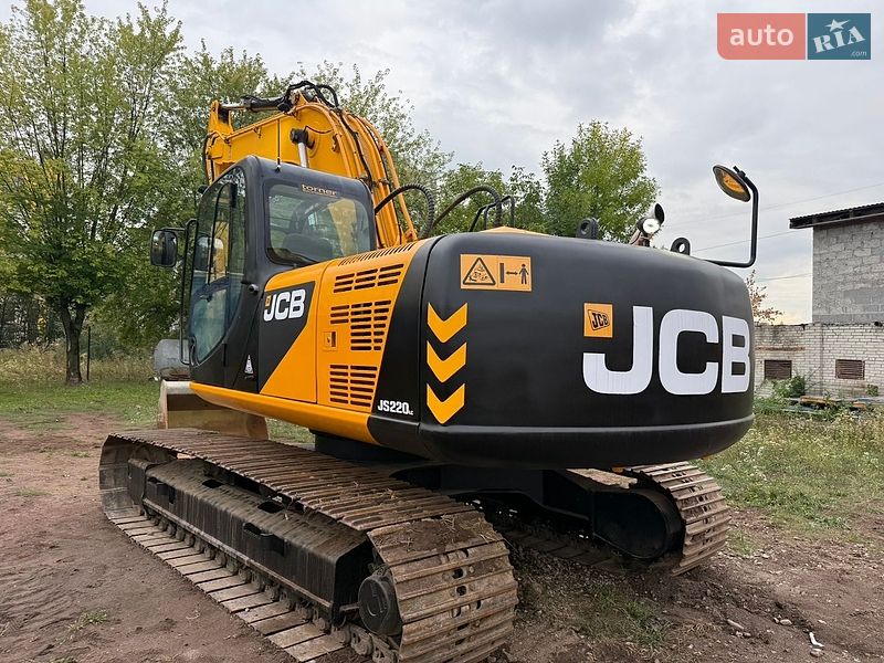 Гусеничний екскаватор JCB 3CX