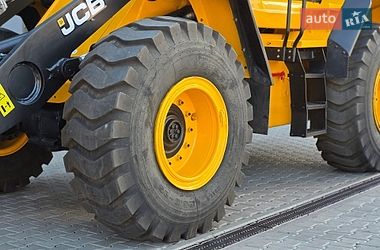 Фронтальні навантажувачі JCB 437 2015 в Рівному