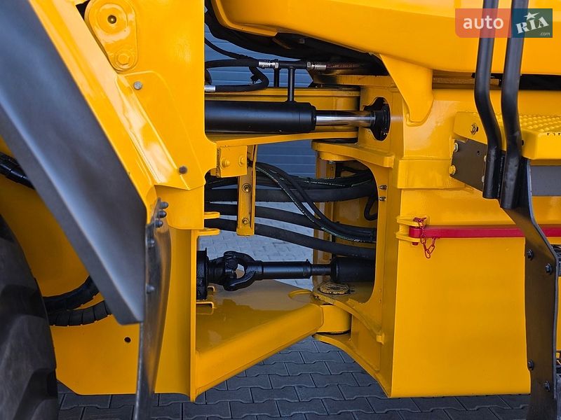 Фронтальні навантажувачі JCB 437 2015 в Рівному