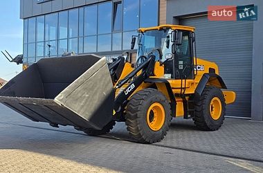 Фронтальні навантажувачі JCB 437 2015 в Рівному