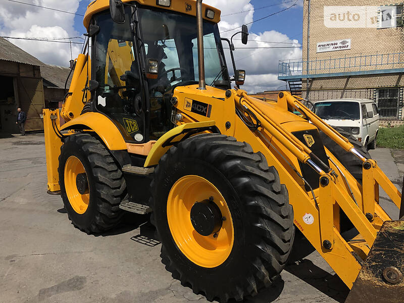 JCB 4CX