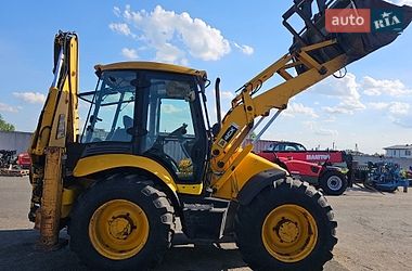 Екскаватор навантажувач JCB 4CX 2007 в Києві