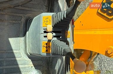Экскаватор погрузчик JCB 4CX 1999 в Черновцах фото 7 Экскаватор погрузчик JCB 4CX 1999 в Черновцах