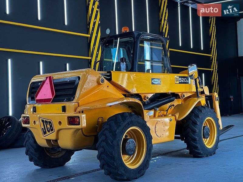 Телескопический погрузчик JCB 520 2009 в Хусте