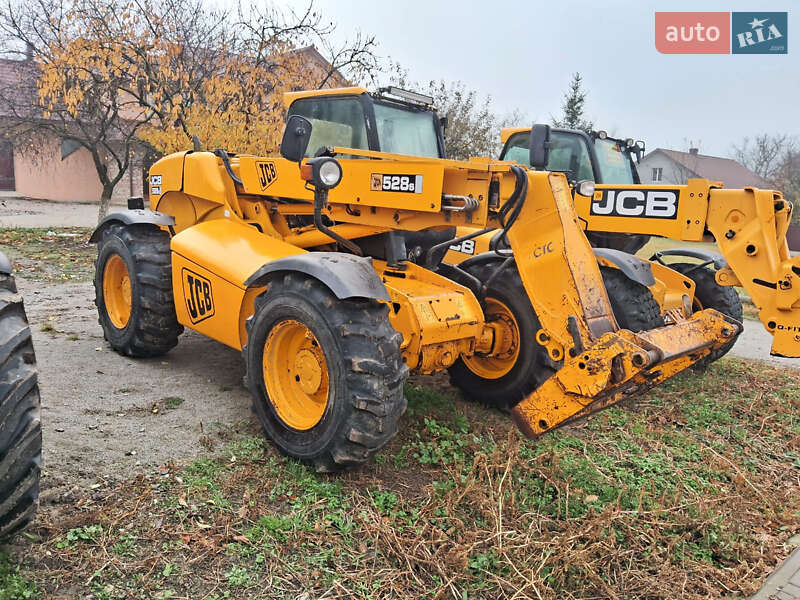 JCB 528-70