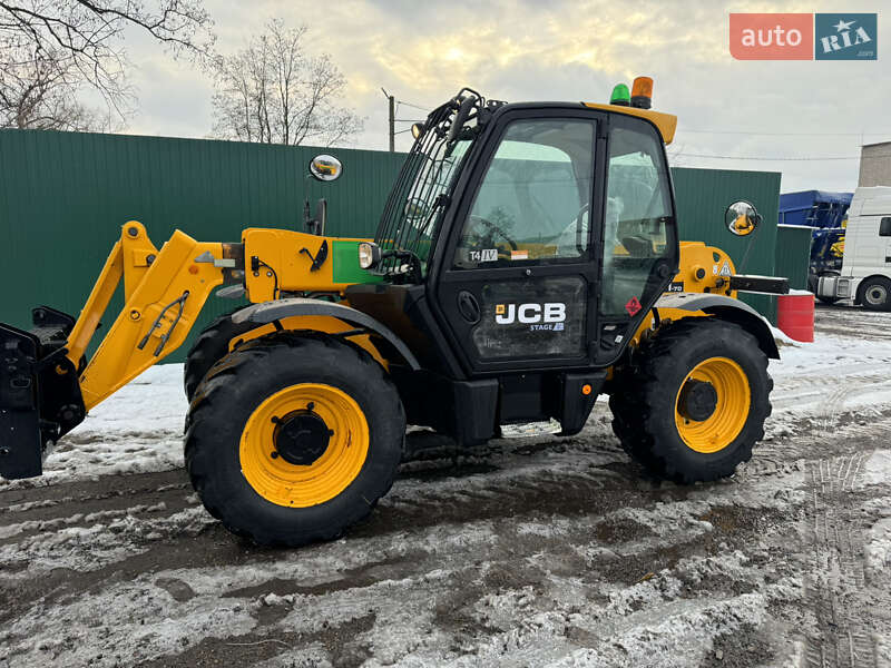 Фронтальный погрузчик JCB 531-70