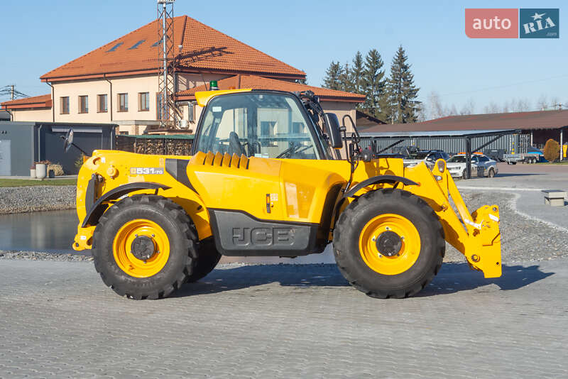 Подъемник телескопический JCB 531-70