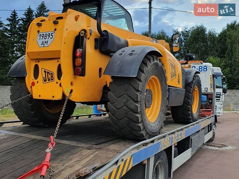 Фронтальный погрузчик JCB 531-70
