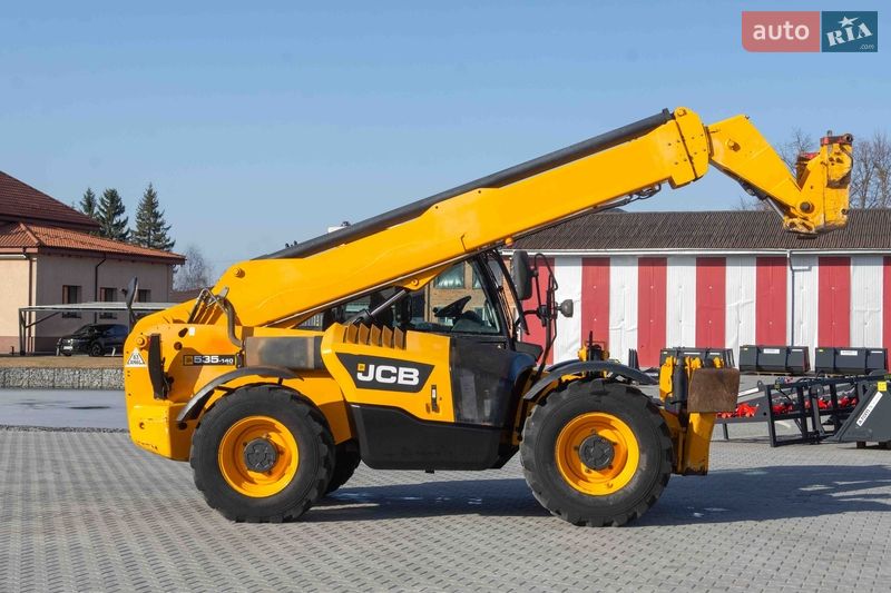 Підйомник телескопічний JCB 535-140