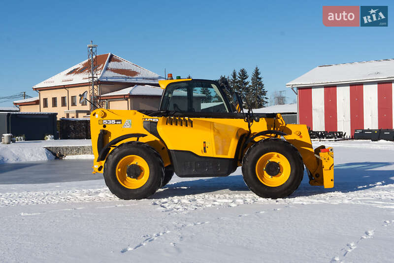 Підйомник телескопічний JCB 535-95