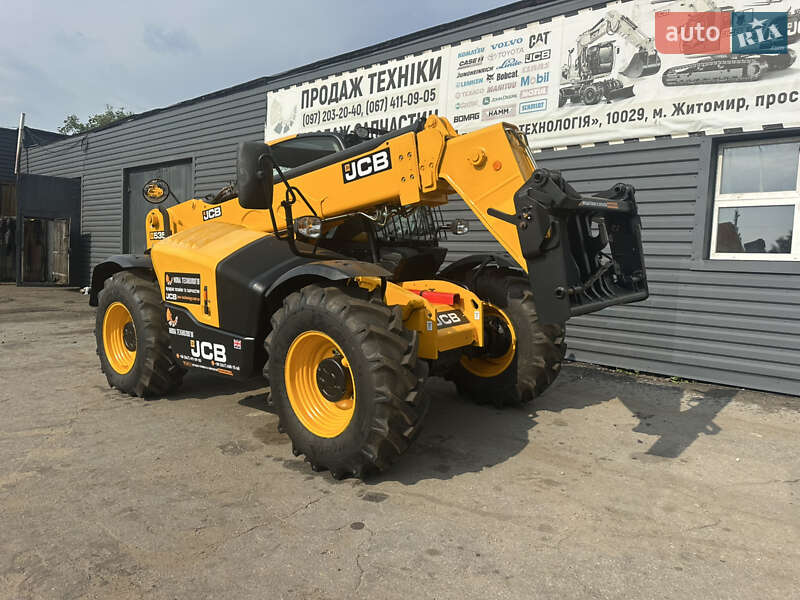 Телескопический погрузчик JCB 535-95