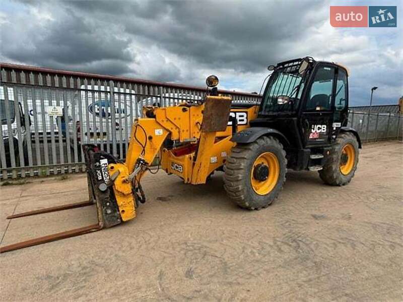 Телескопический погрузчик JCB 540-170