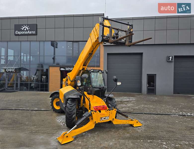 Телескопический погрузчик JCB 540-170